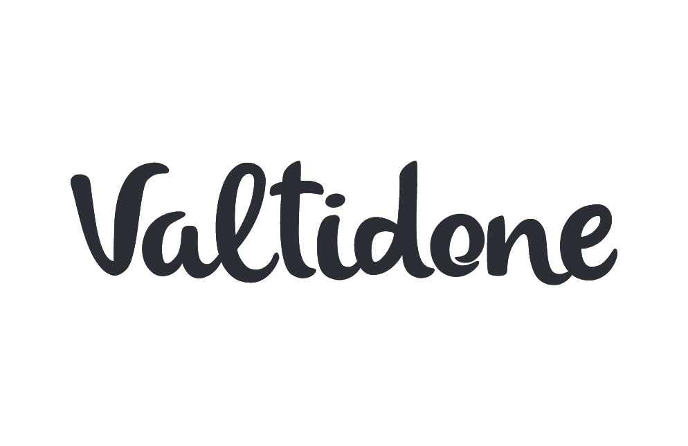 Nuova composizione del lettering con caratterizzazione delle lettere.